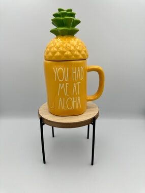 Rae Dunn Mug with Pineapple Topper You Had Me At Aloha Hawaii Yellow Green